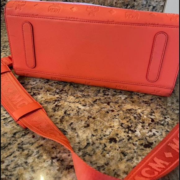 Mcm bag - Picture 3 of 4